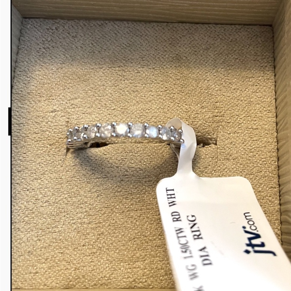 Gold Diamond Ring